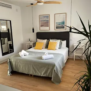 https://espectacular-loft-parking-gratuito-v.hotelsinnerja.org