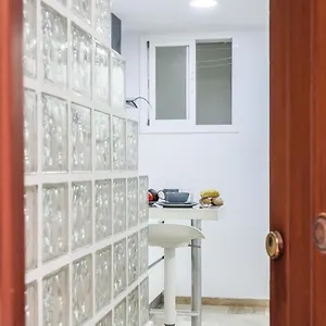 Bonito En Centro Renovado Apartamento
